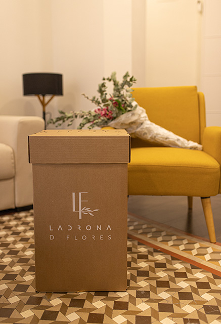 Arreglo-floral-ladrona-de-flores-despacho